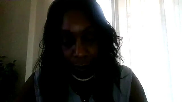 Ebony-SultryX online show from January 2026 03:27:01 PM