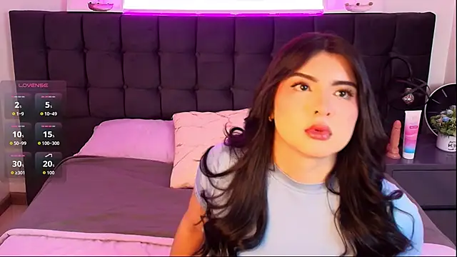 Snapshot of Sweety_Nicole_ chatting on December 2025 04:55:01 AM Sweety Nicole online show from December 2025 04:55:01 AM