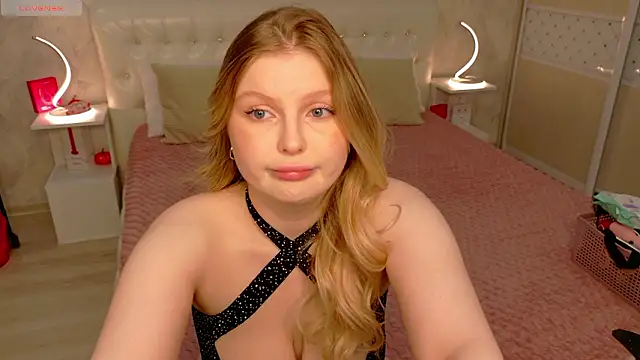 AmeliaDiamond online show from February 2026 11:20:01 PM