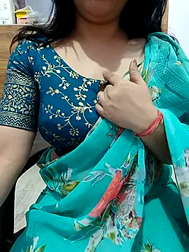 Snapshot of roshni_agrawal0 chatting on November 2025 05:19:01 AM roshni agrawal0 online show from November 2025 05:19:01 AM