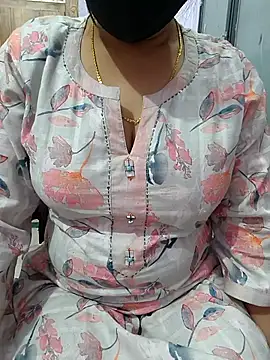 Snapshot of roshni_agrawal0 chatting on November 2025 05:34:01 AM roshni agrawal0 online show from November 2025 05:34:01 AM