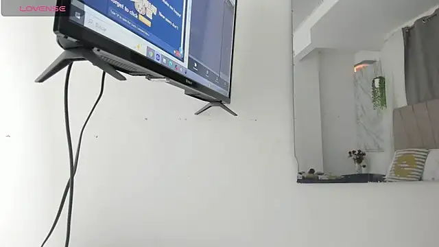 Snapshot of Lady_miss___ chatting on February 2026 12:11:01 PM Lady miss online show from February 2026 12:11:01 PM