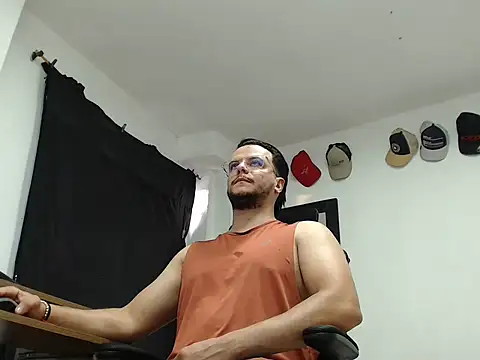 cloudsxxx online show from February 2026 10:36:02 PM