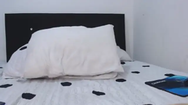 Snapshot of Ethanho0t chatting on December 2025 09:44:02 PM Ethanho0t online show from December 2025 09:44:02 PM