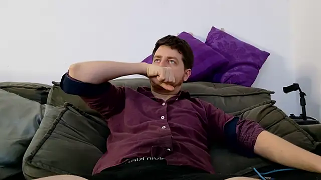 aaron nvk online show from October 2025 09:26:02 PM