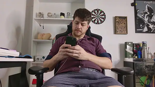 aaron nvk online show from March 2026 08:08:02 PM