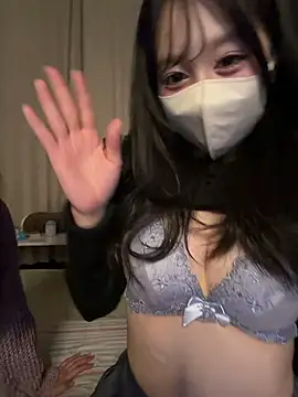 MOEMOE-Q online show from April 2026 01:49:02 PM