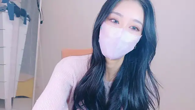 Snapshot of ramuchan_desu chatting on November 2025 01:33:01 AM ramuchan desu online show from November 2025 01:33:01 AM