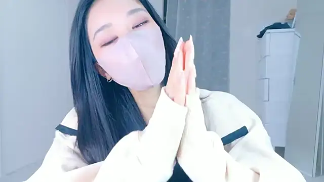 Snapshot of ramuchan_desu chatting on December 2025 02:21:01 AM ramuchan desu online show from December 2025 02:21:01 AM