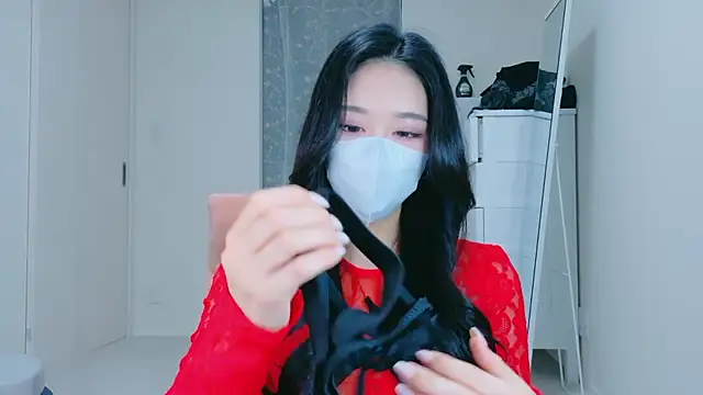 ramuchan desu online show from April 2026 12:28:01 AM