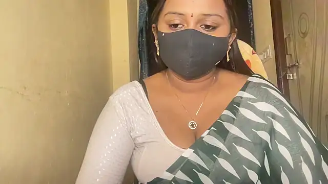 Pavani-Sexy online show from March 2026 06:43:01 PM