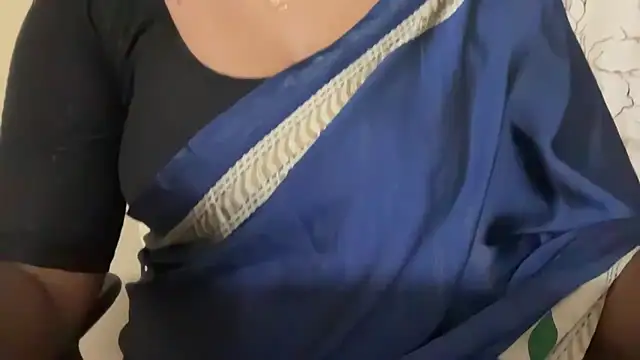 Pavani-Sexy online show from April 2026 06:05:01 PM