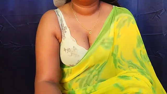 Snapshot of Pavani-Sexy chatting on June 2026 05:12:02 PM Pavani-Sexy online show from June 2026 05:12:02 PM