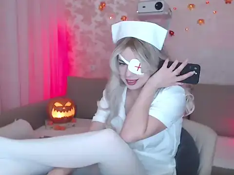 Snapshot of lustxSALLY chatting on October 2025 04:08:02 PM lustxSALLY online show from October 2025 04:08:02 PM