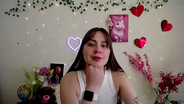 Amanda Bright  online show from March 2026 11:04:01 AM