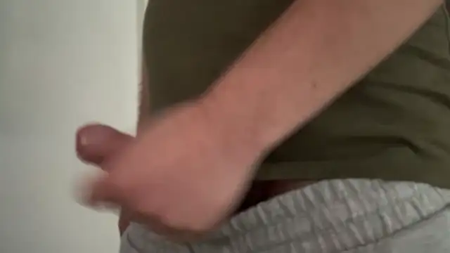 Snapshot of leodhrt8 chatting on November 2025 01:12:02 PM leodhrt8 online show from November 2025 01:12:02 PM