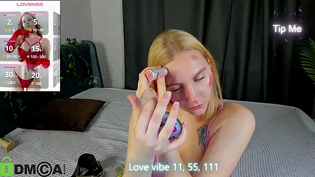 Snapshot of Anna_Chelsea chatting on November 2025 12:31:02 AM Anna Chelsea online show from November 2025 12:31:02 AM