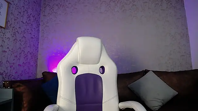 JuanKFit 45 online show from April 2026 04:50:02 AM