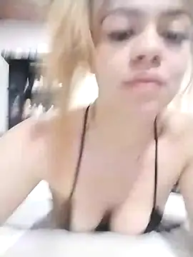 Snapshot of KATA_BLONDE chatting on October 2025 04:39:02 PM KATA BLONDE online show from October 2025 04:39:02 PM