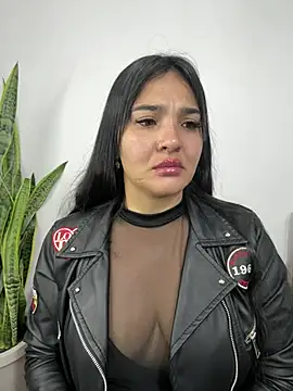 meli  brown online show from April 2026 03:53:02 AM