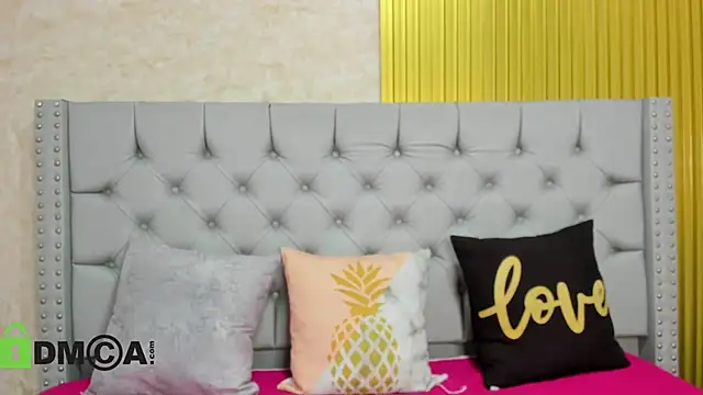 Skarlet 04 online show from November 2025 05:33:02 PM