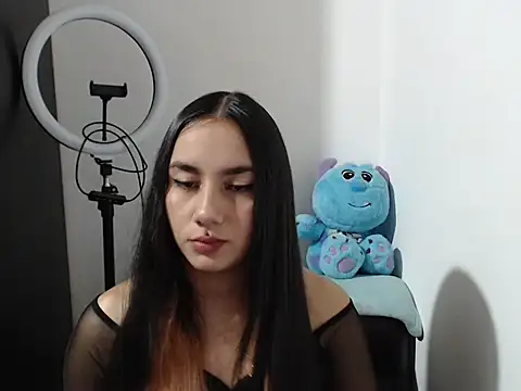 Stormyyy hot online show from November 2025 05:36:02 PM