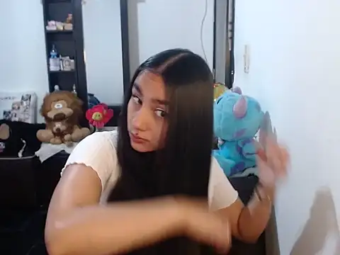 Stormyyy hot online show from November 2025 06:41:02 PM