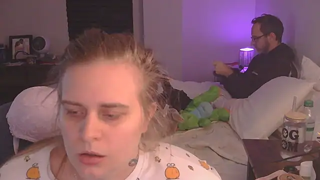 Sexyblonde12344 online show from November 2025 11:59:01 PM