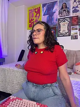 Snapshot of Katheerine chatting on February 2026 01:02:02 AM Katheerine online show from February 2026 01:02:02 AM