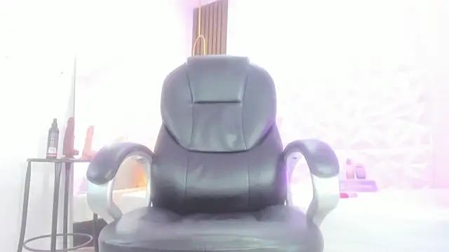 Ricky Owens1 online show from October 2025 01:20:02 PM