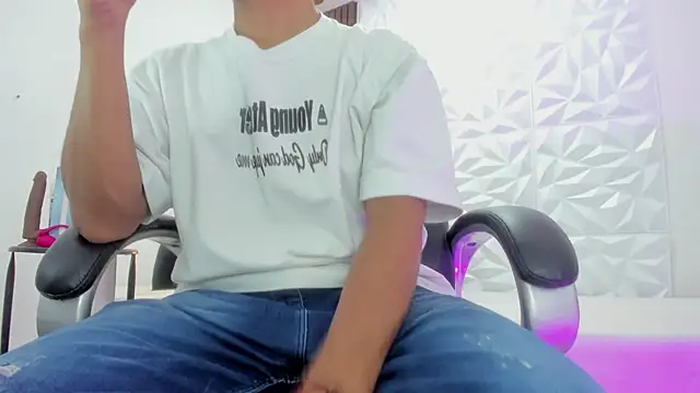 Ricky Owens1 online show from October 2025 02:06:02 PM