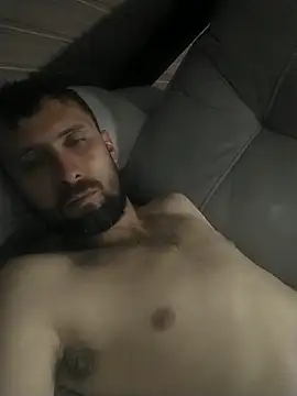 Snapshot of deja35 chatting on October 2025 10:54:02 PM deja35 online show from October 2025 10:54:02 PM