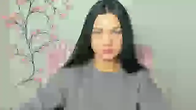 Lune Moon online show from February 2026 06:20:02 AM