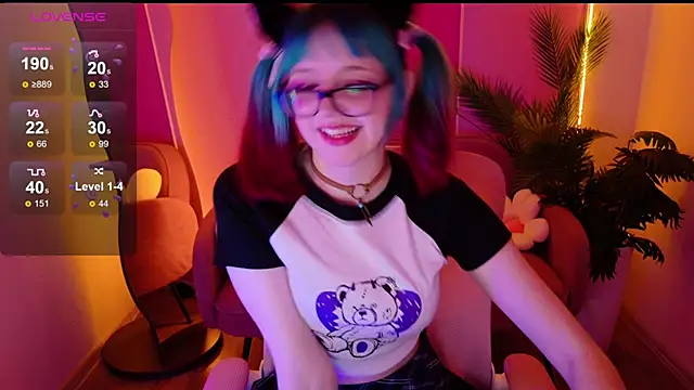 CoralineYoung online show from October 2025 05:48:02 AM