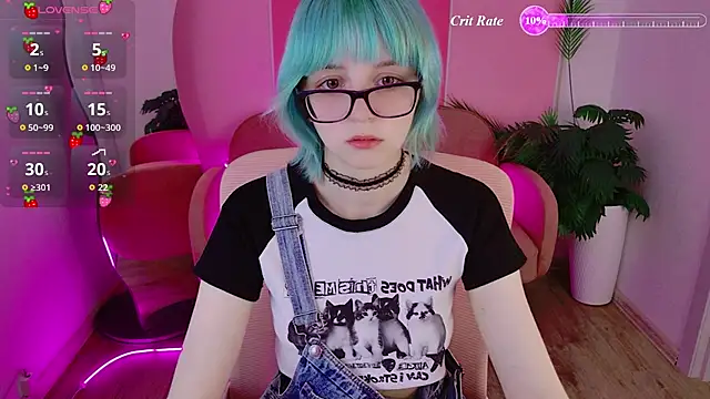 Snapshot of CoralineYoung chatting on July 2026 10:24:01 AM CoralineYoung online show from July 2026 10:24:01 AM