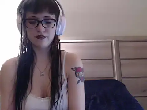 certifiedratchet online show from April 2026 02:01:01 AM