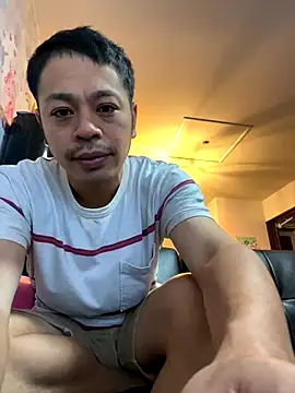 muut1215 online show from October 2025 03:56:02 PM