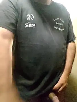 Snapshot of CurableMow chatting on September 2025 07:38:01 PM CurableMow online show from September 2025 07:38:01 PM