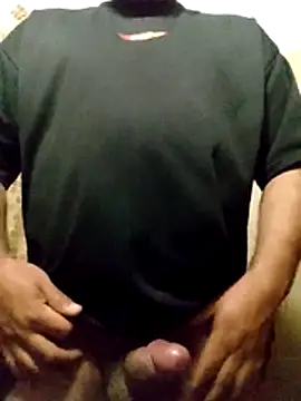 Snapshot of CurableMow chatting on October 2025 11:15:02 PM CurableMow online show from October 2025 11:15:02 PM