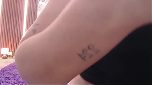 Snapshot of aixa_show chatting on December 2025 12:25:01 PM aixa show online show from December 2025 12:25:01 PM