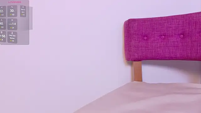 Snapshot of KITY_HILL chatting on December 2025 05:13:01 AM KITY HILL online show from December 2025 05:13:01 AM