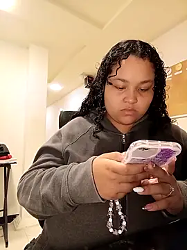 Snapshot of KITY_HILL chatting on March 2026 01:27:02 AM KITY HILL online show from March 2026 01:27:02 AM