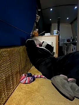 ladyboatlady online show from November 2025 07:10:01 AM