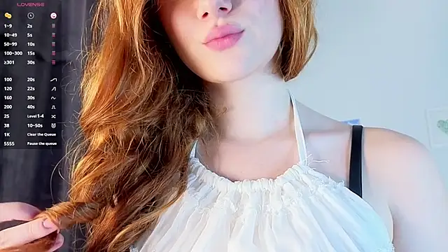 Juuulia  online show from July 2026 02:09:01 PM