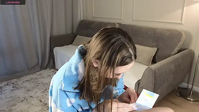 Snapshot of cutienaughtygirl chatting on November 2025 08:17:02 AM cutienaughtygirl online show from November 2025 08:17:02 AM