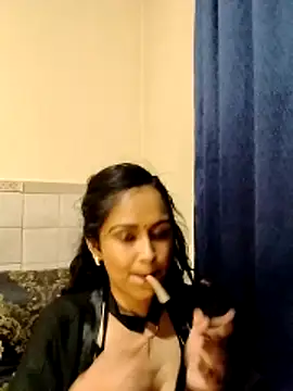 cute indianxo online show from April 2026 05:13:02 PM