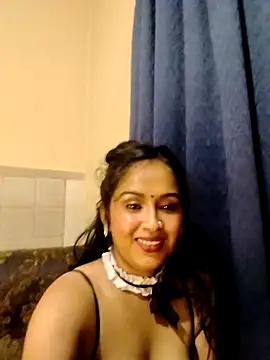 Snapshot of cute_indianxo chatting on April 2026 07:26:01 PM cute indianxo online show from April 2026 07:26:01 PM