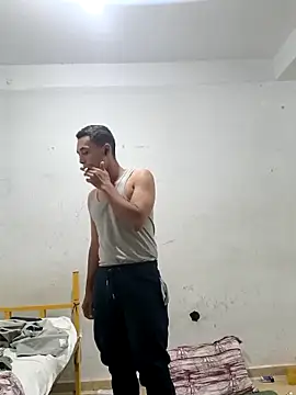 Snapshot of Naymik911 chatting on October 2025 02:25:02 AM Naymik911 online show from October 2025 02:25:02 AM