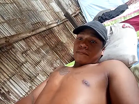 Davir2001 online show from April 2026 07:11:02 PM