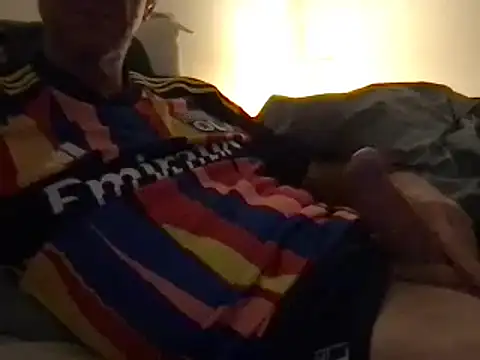 Snapshot of orbix2007 chatting on December 2024 11:42:01 PM orbix2007 online show from December 2024 11:42:01 PM